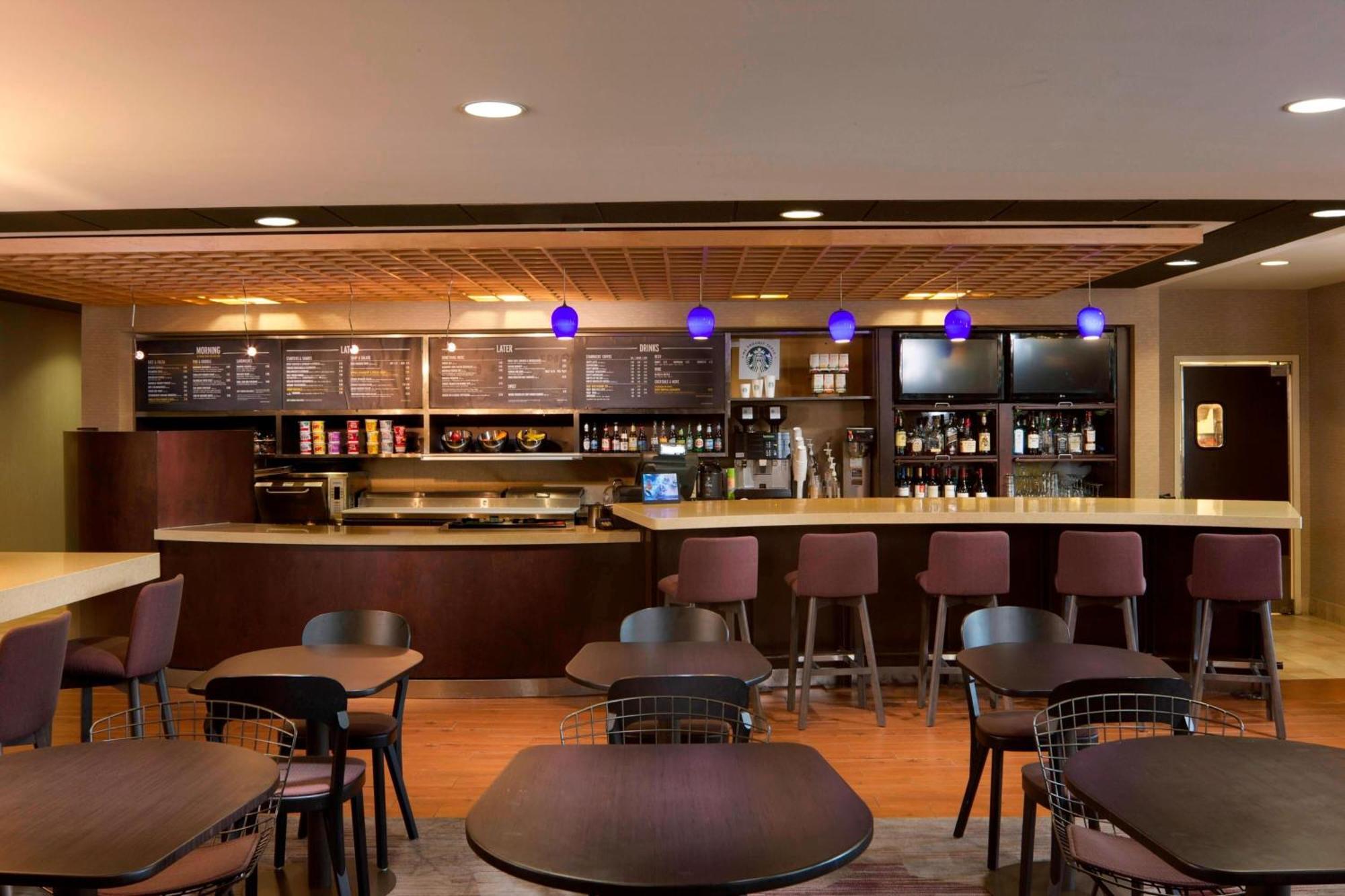 Hotel Courtyard By Marriott Jackson Esterno foto