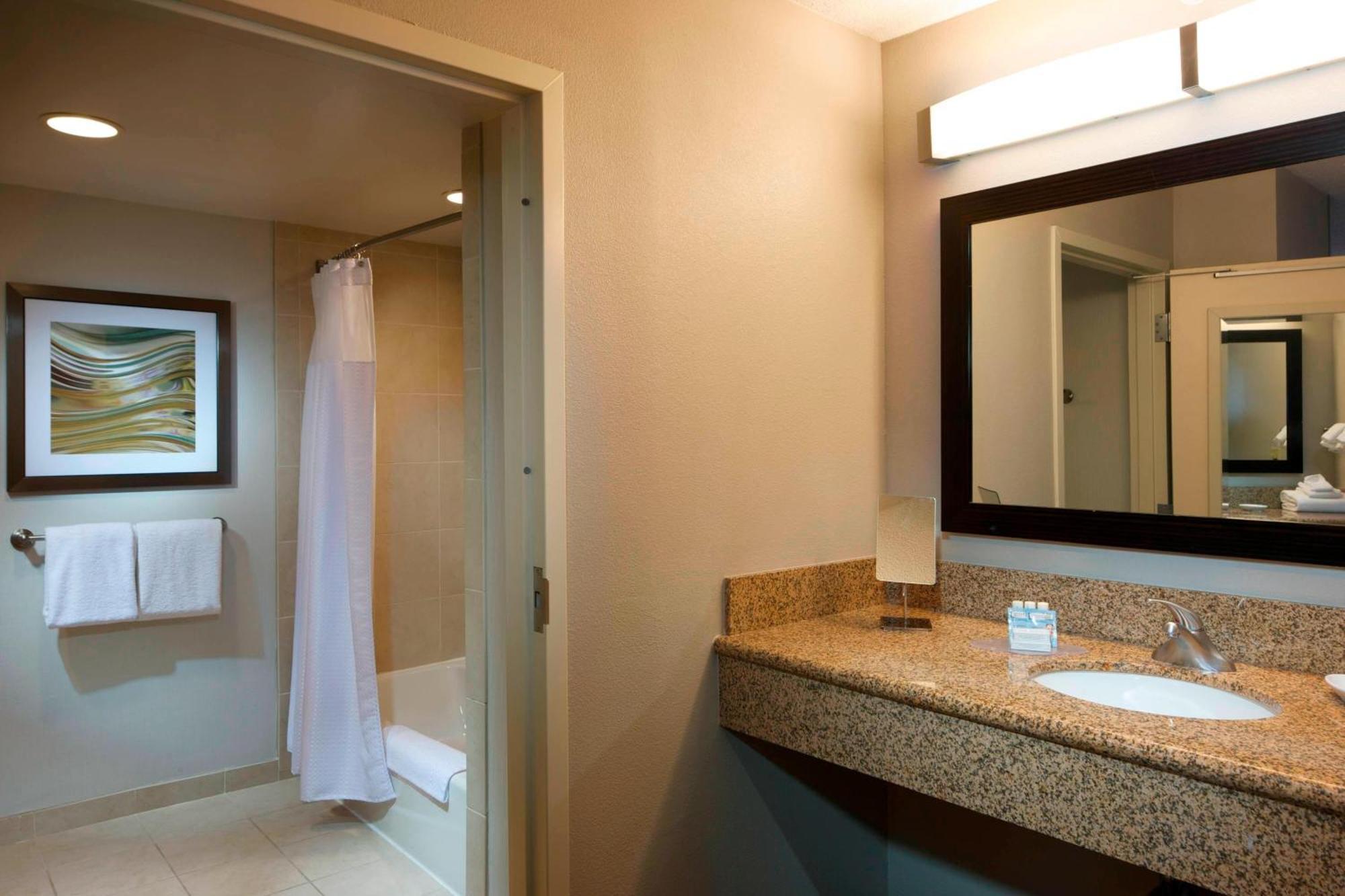 Hotel Courtyard By Marriott Jackson Esterno foto
