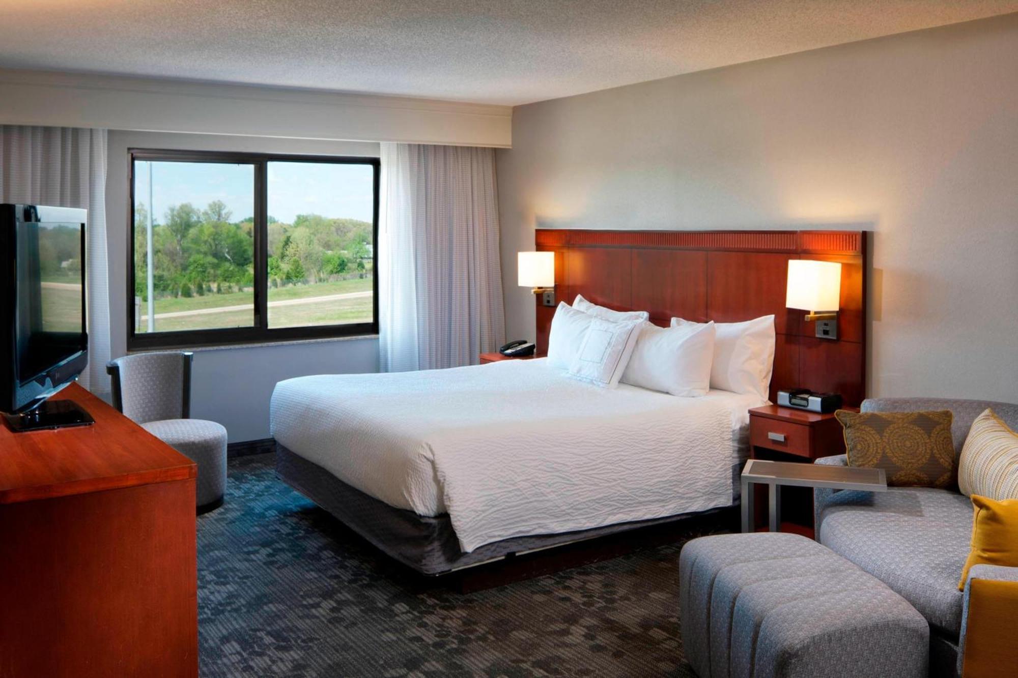 Hotel Courtyard By Marriott Jackson Esterno foto