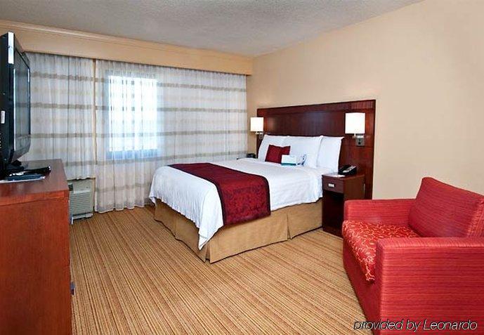 Hotel Courtyard By Marriott Jackson Esterno foto